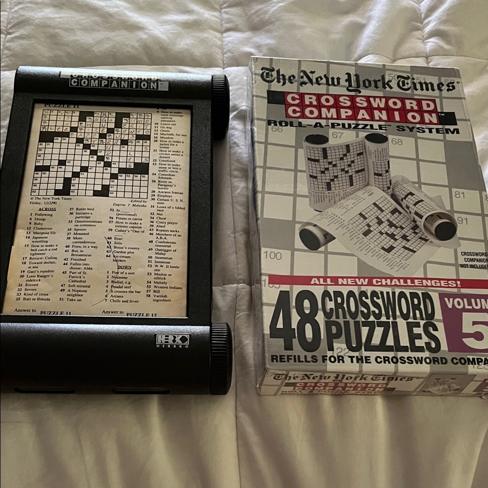 Crossword Companion Roll A Puzzle with Refills